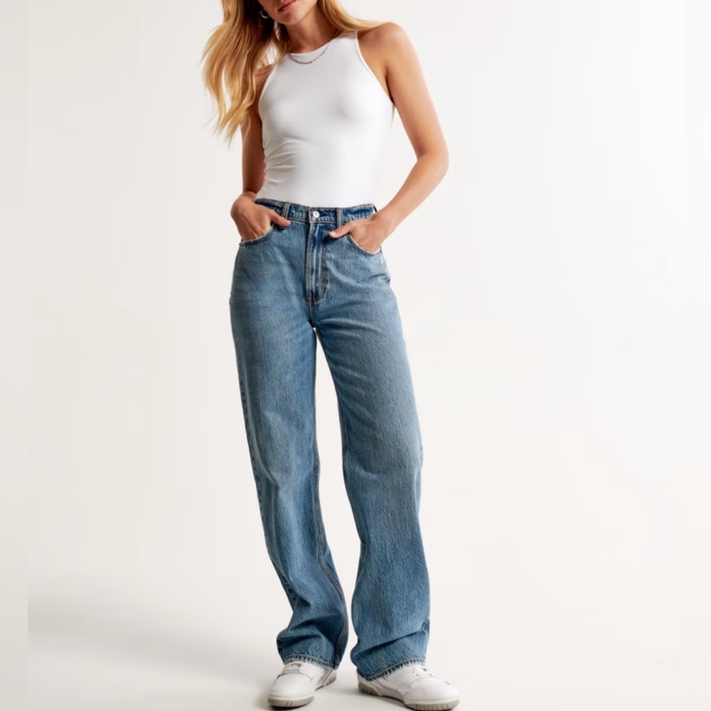 Abercrombie & Fitch Women's High Rise Jeans - Blue
